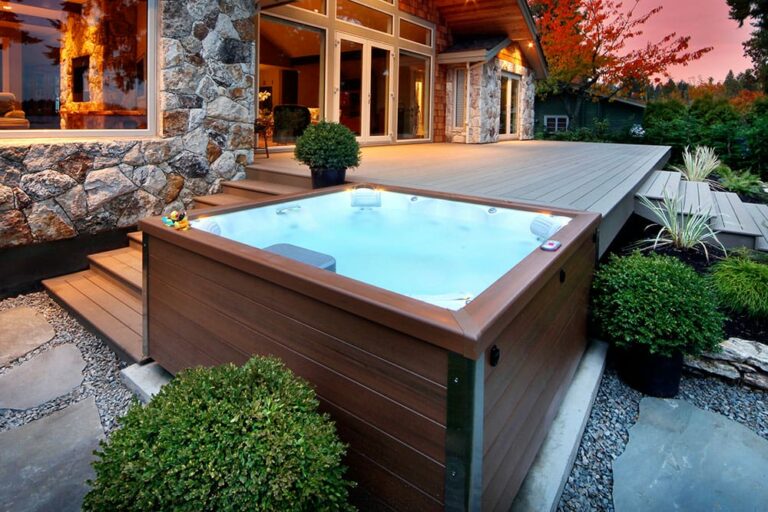 4 Hot Tubs Making A Splash In 2022