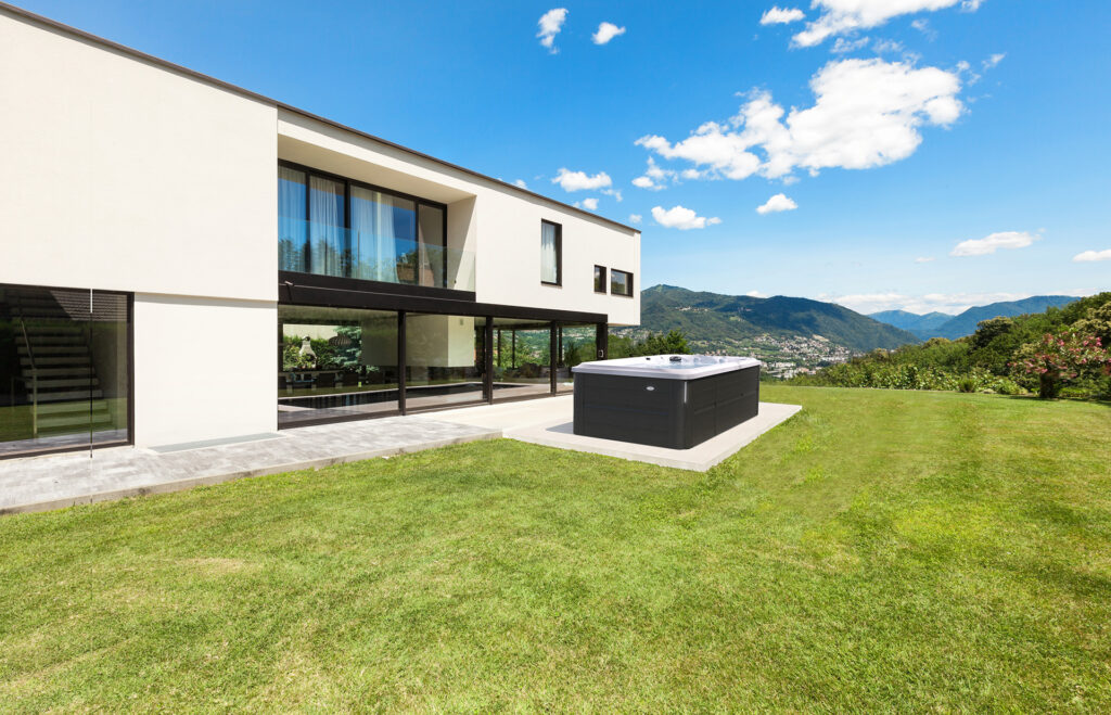 How a Backyard Swim Spa Can Boost Your Home in Chelan, WA - Swim World Chelan Uncategorized Jacuzzi Swim Spa open Installation